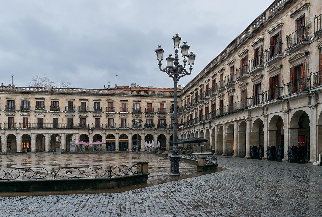 The arcaded Plaza de España in Vitoria-Gasteiz on a wet day