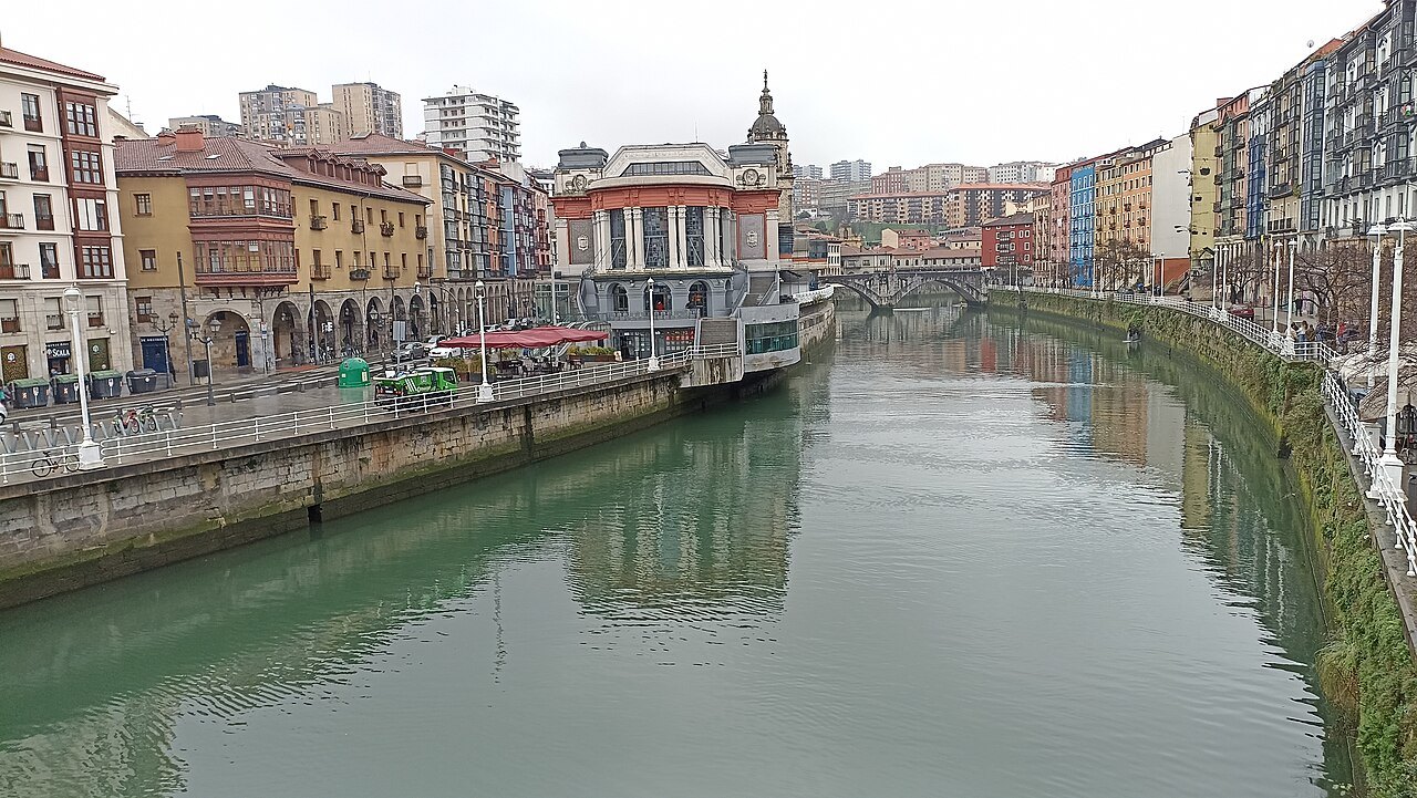 The Ría past the old town quays toward the Ribera market